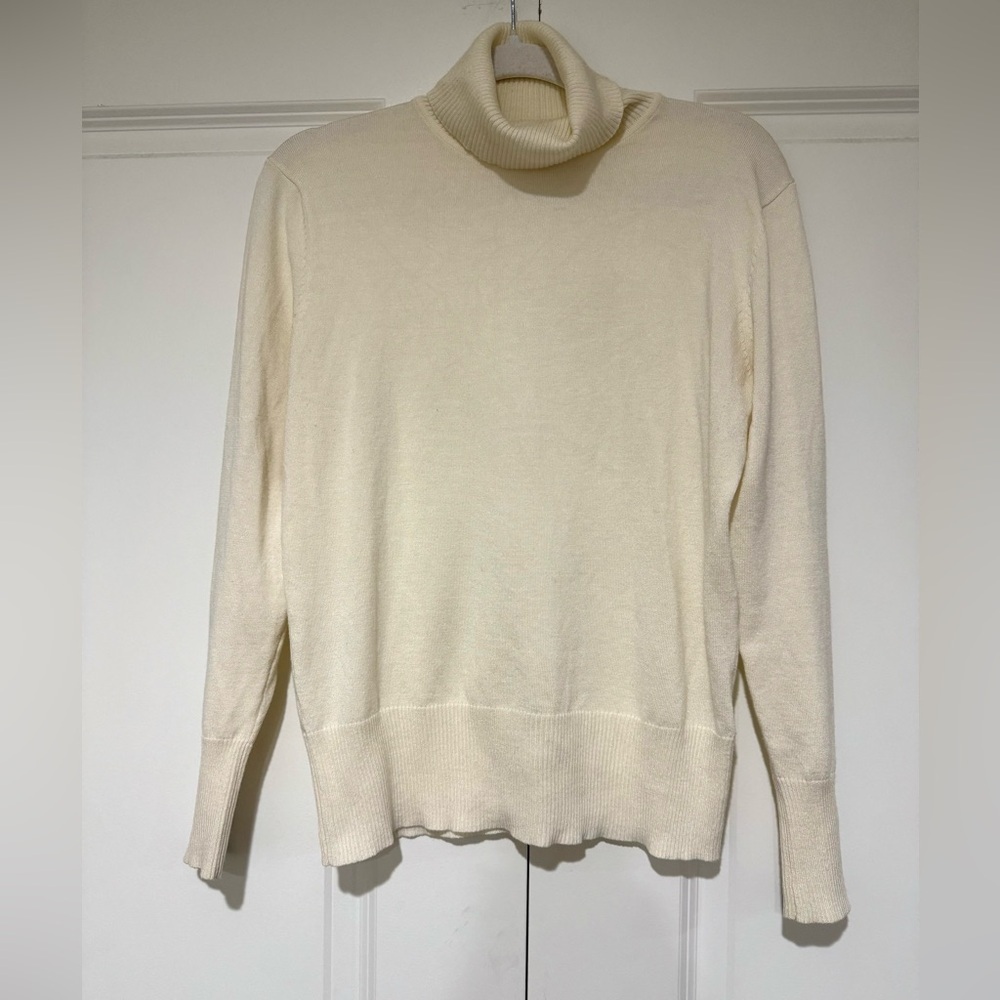 Cable & Gauge Cream Cowl Neck Sweater
